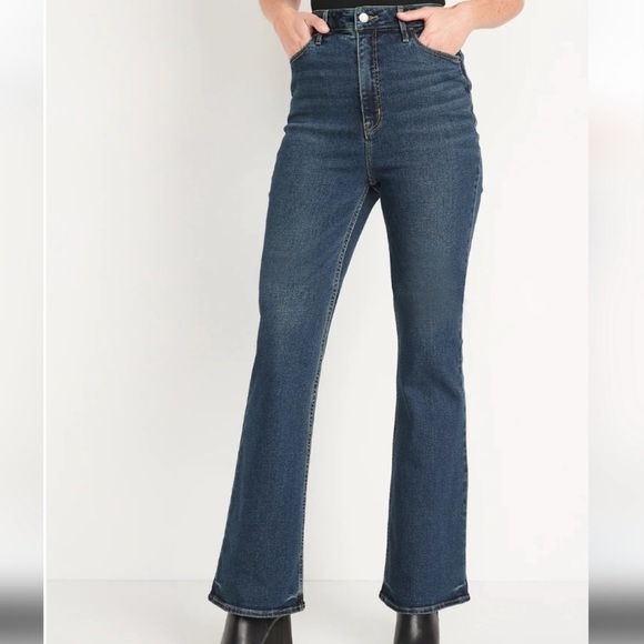 NWT Old Navy Higher high rise cropped flare jeans TALL - Picture 1 of 12